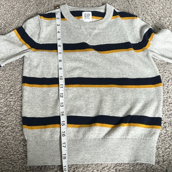 Boys sweater - Picture 3 of 5